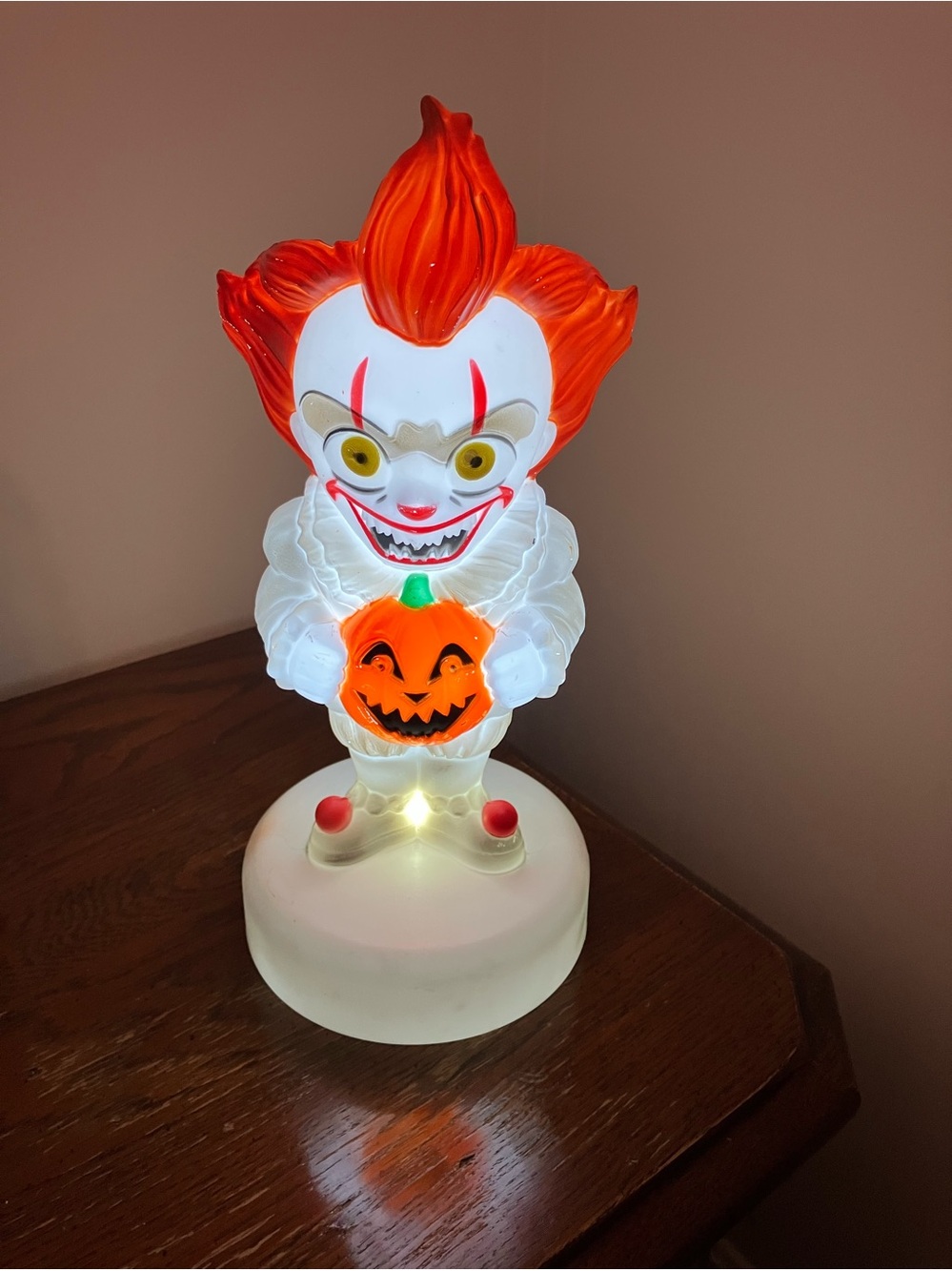 Halloween Pennywise IT Mini Blow Mold Table Top Decor